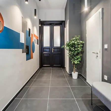 K33- Boutique Apartments, Location, By Bqa Apartment